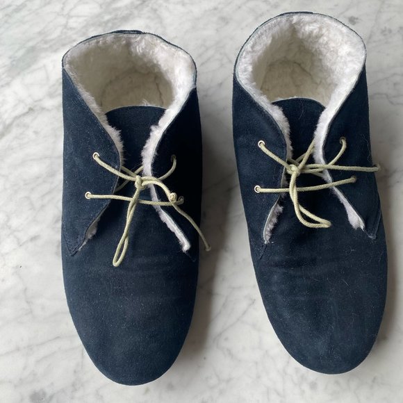 Hobes Wooly Hobe in Navy, with suede care kit - Picture 1 of 3